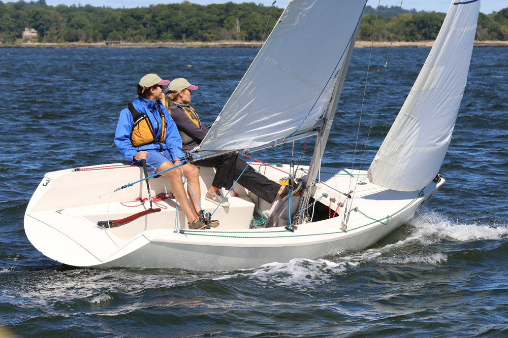 ideal 18 sailboat for sale